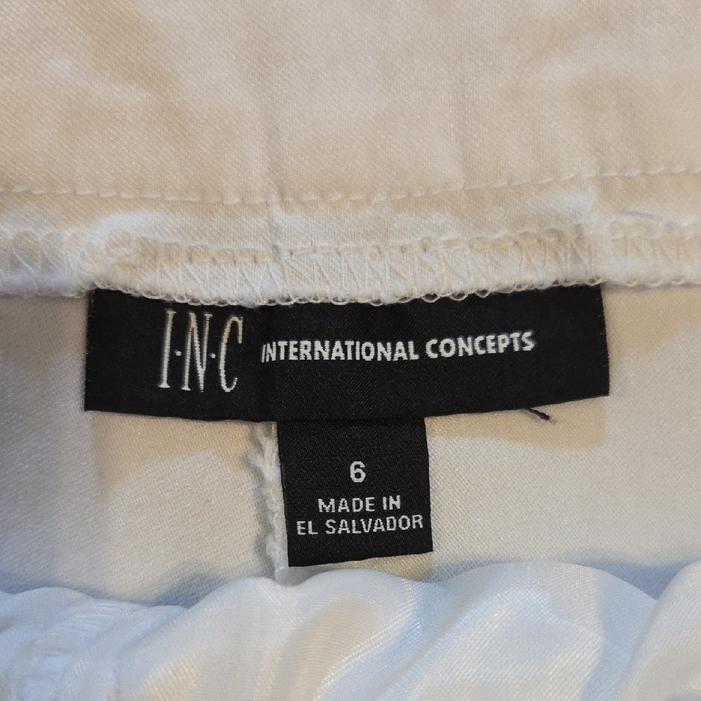 INC International Concepts Black and White Shorts Bundle - Picture 2 of 3
